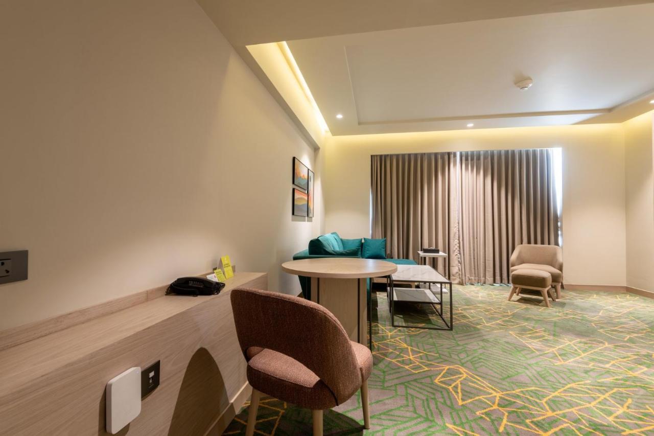 Holiday Inn Katra Vaishno Devi By Ihg מראה חיצוני תמונה